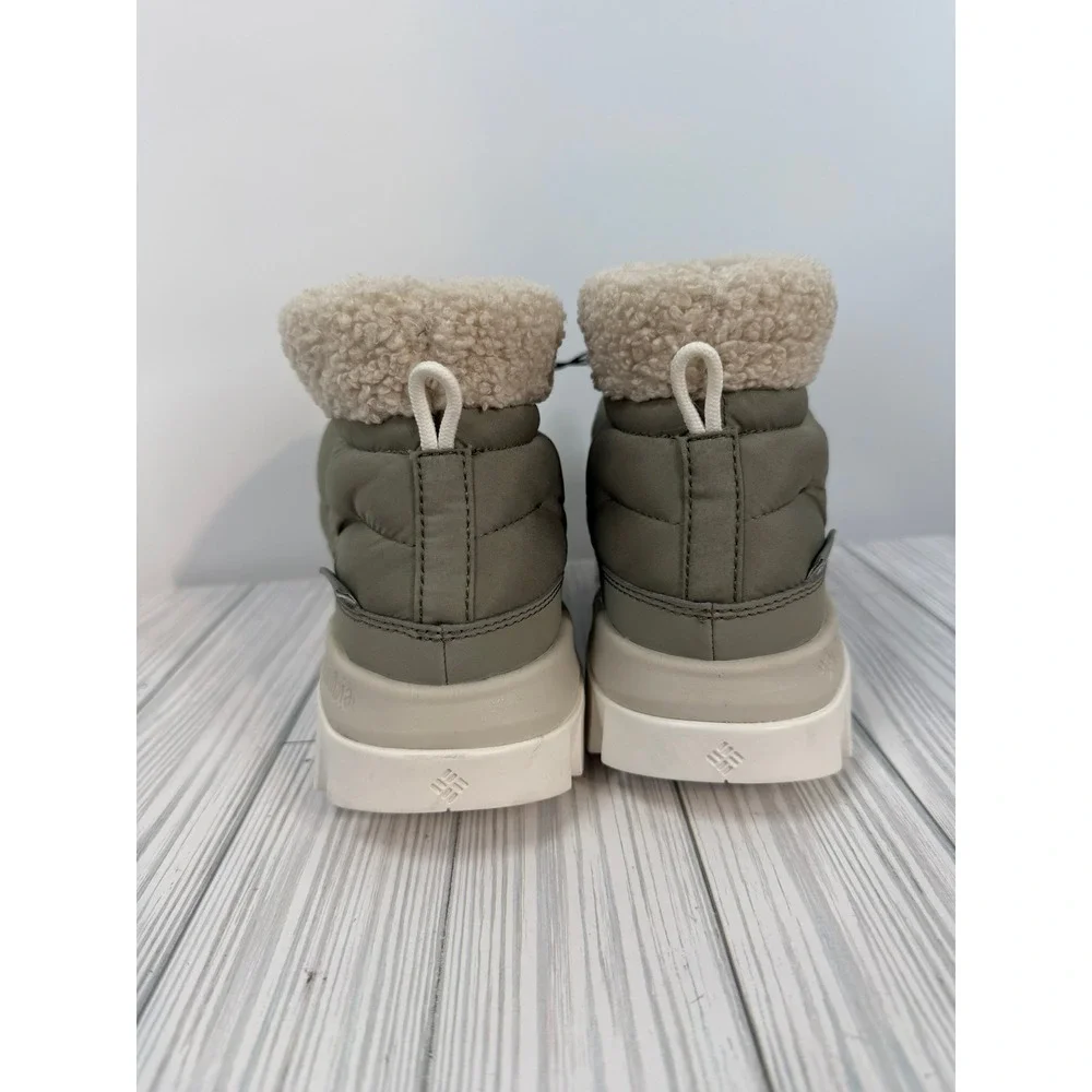 Columbia Snowtrot Shorty Sage Green Quilted‎ Puffer Snow Boots Women's 10